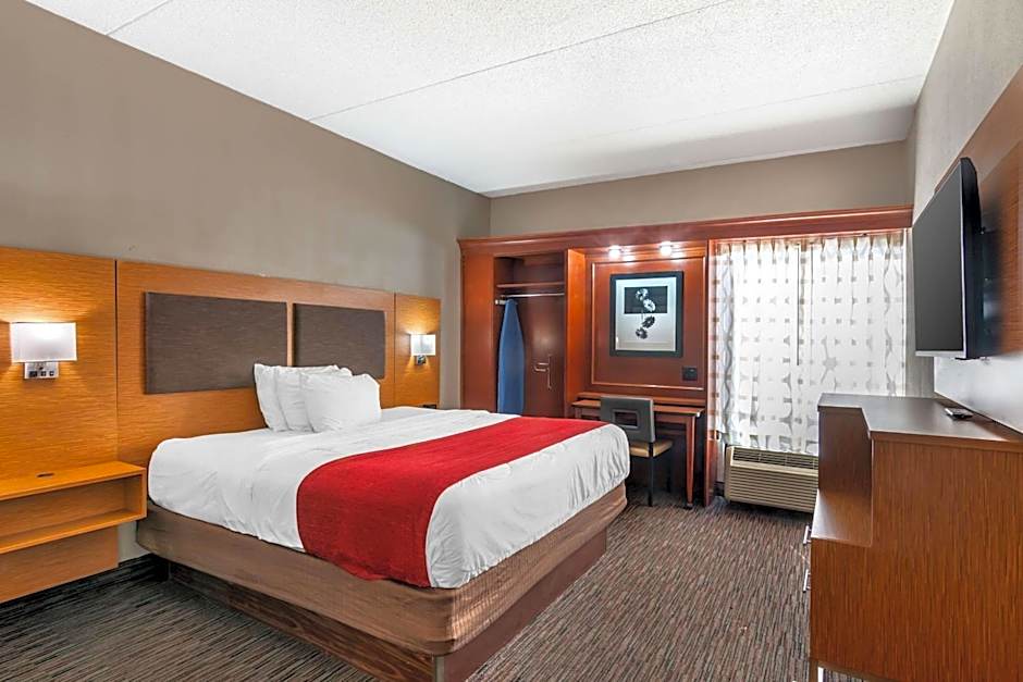 MainStay Suites Springfield IL