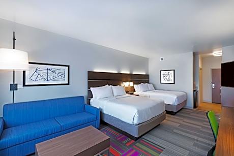 Suite with Two Queen Beds - Hearing Accessible