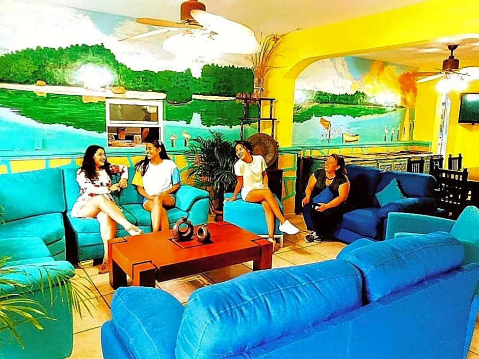 HOTEL ESMERALDA