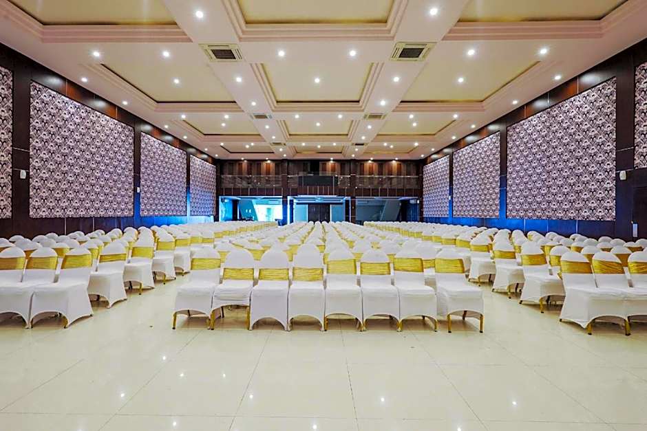 Collection O 499 Princess Keisha Hotel & Convention Center