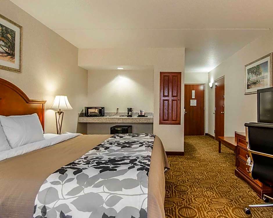 Sleep Inn & Suites Springdale West
