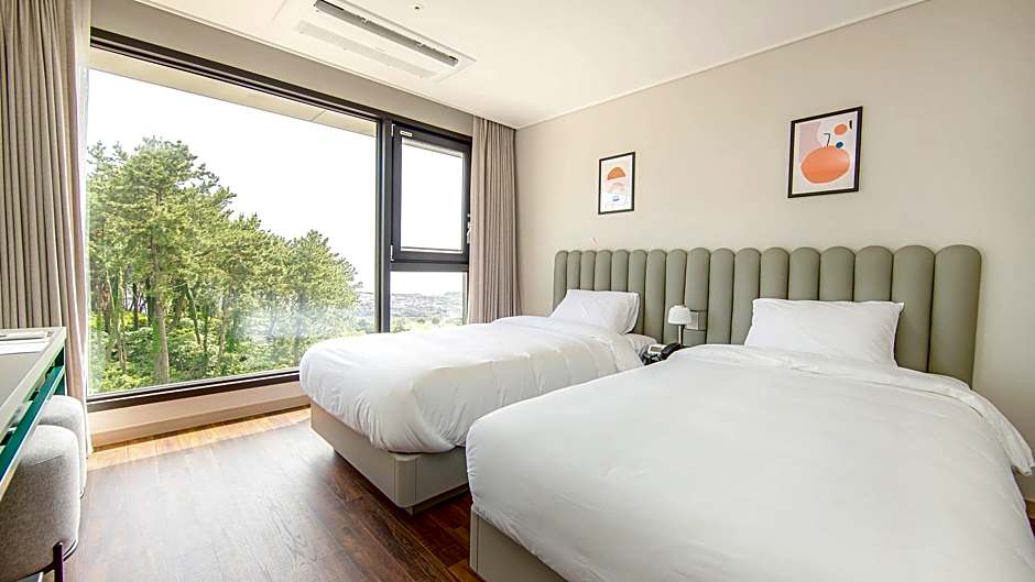 Hotel Seogwipean