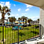 The Seahorse Oceanfront Inn