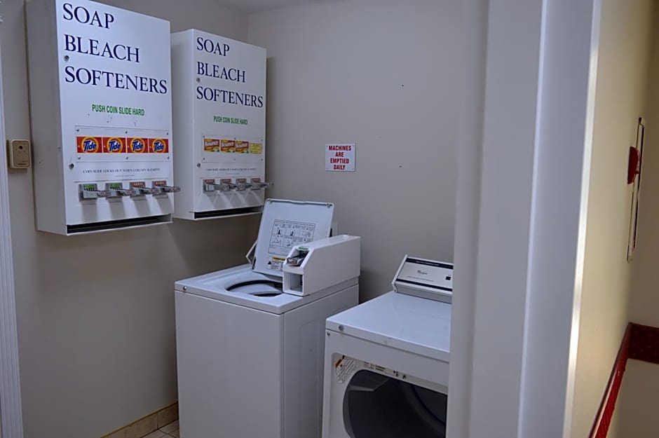 Western Budget Motel #1 & 2 Whitecourt