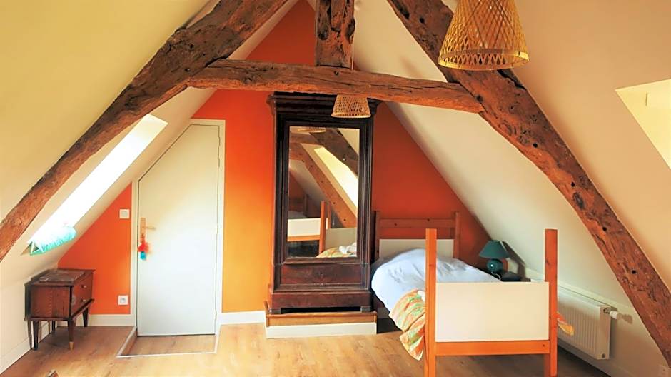 La Vieille Foulonnière : Chambres d'hôtes & Permaculture