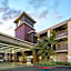 La Quinta Inn & Suites by Wyndham Orange County - Santa Ana