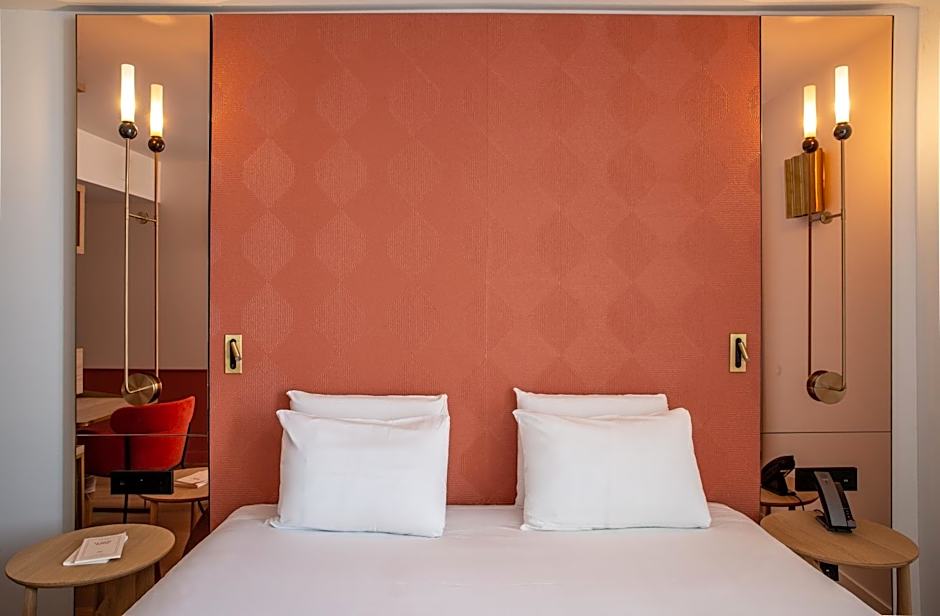 Hôtel Kyriad Prestige Paris Asnieres