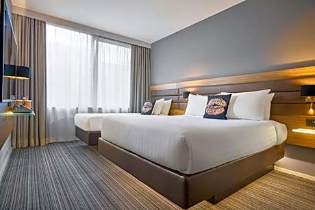 Moxy Sleeper Queen&amp;Single, Guest room, 1 Queen