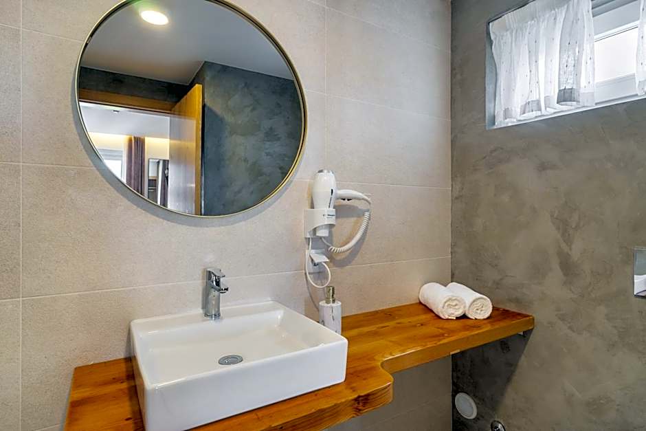 FOREST VILLAS - GUEST HOUSE