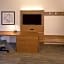 Holiday Inn Express & Suites Seattle South - Tukwila By IHG