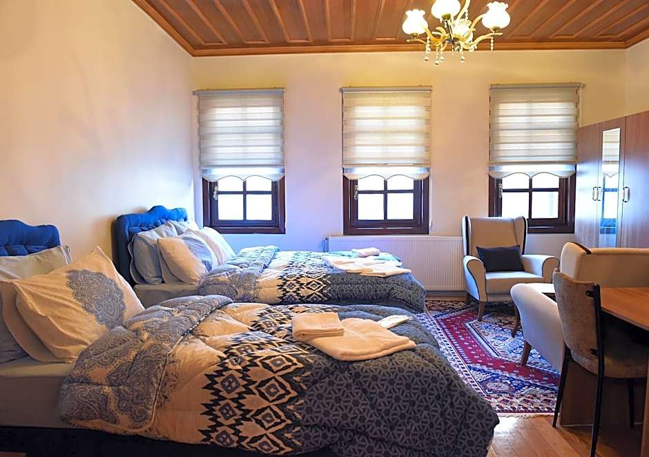 ÖZ Butik Otel Antik Kent Myrleia