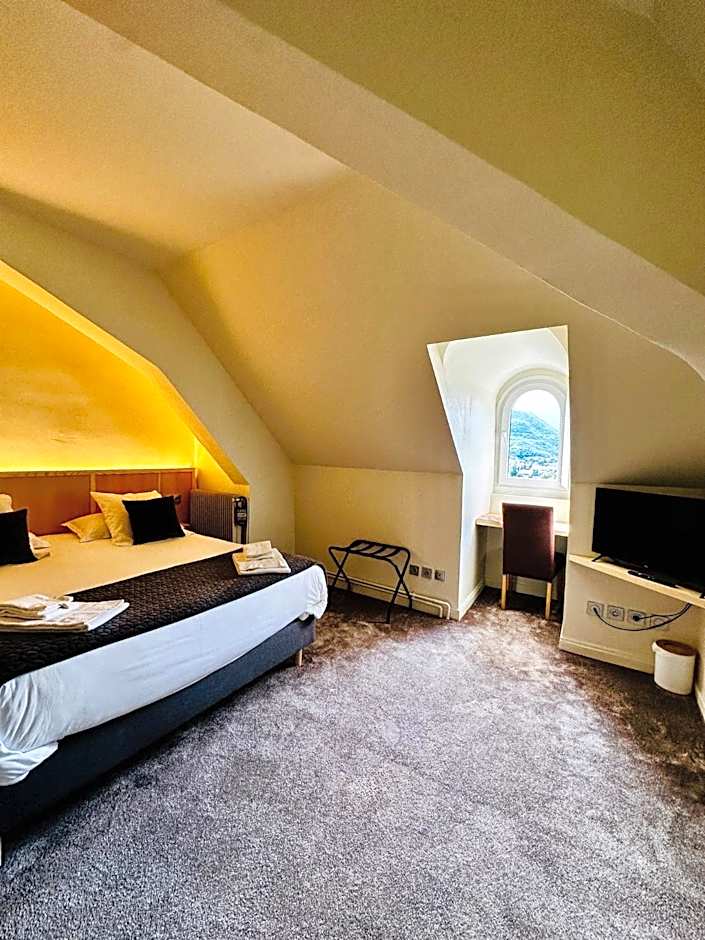 Hôtel Restaurant Le Repère