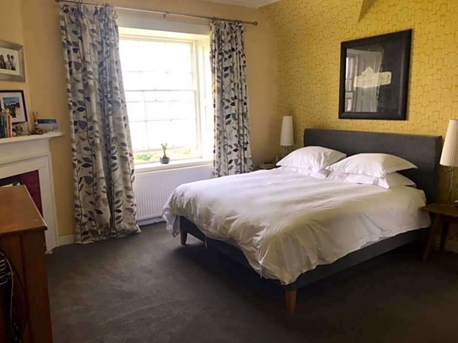 Photo 1 of 36 of Superior Apartment
