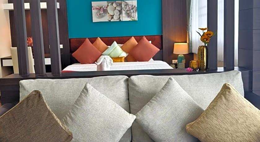 Eastpana 304(R1) Executive Residence