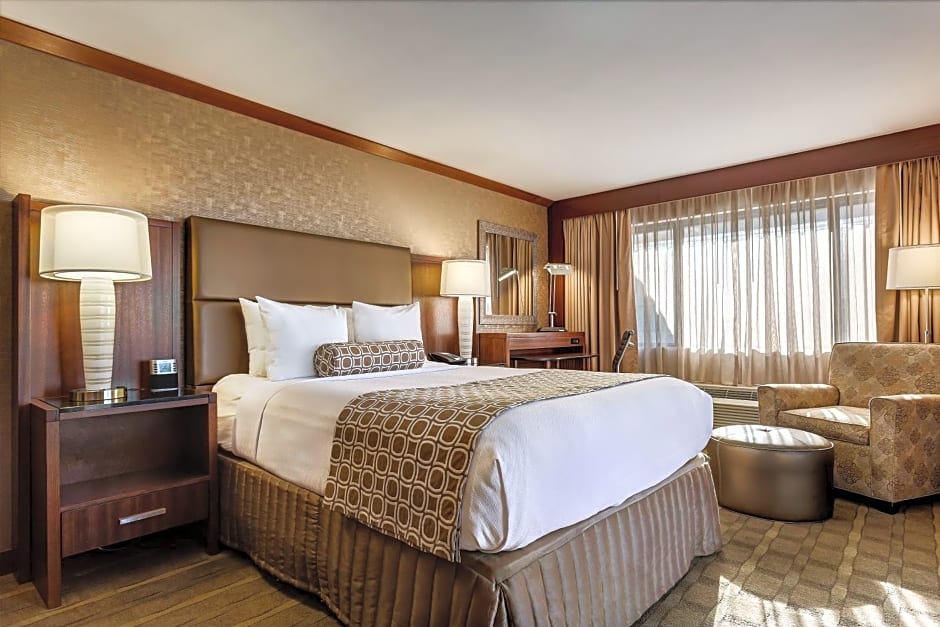 Crowne Plaza Hotel Foster City-San Mateo