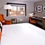 Sisk Hotel