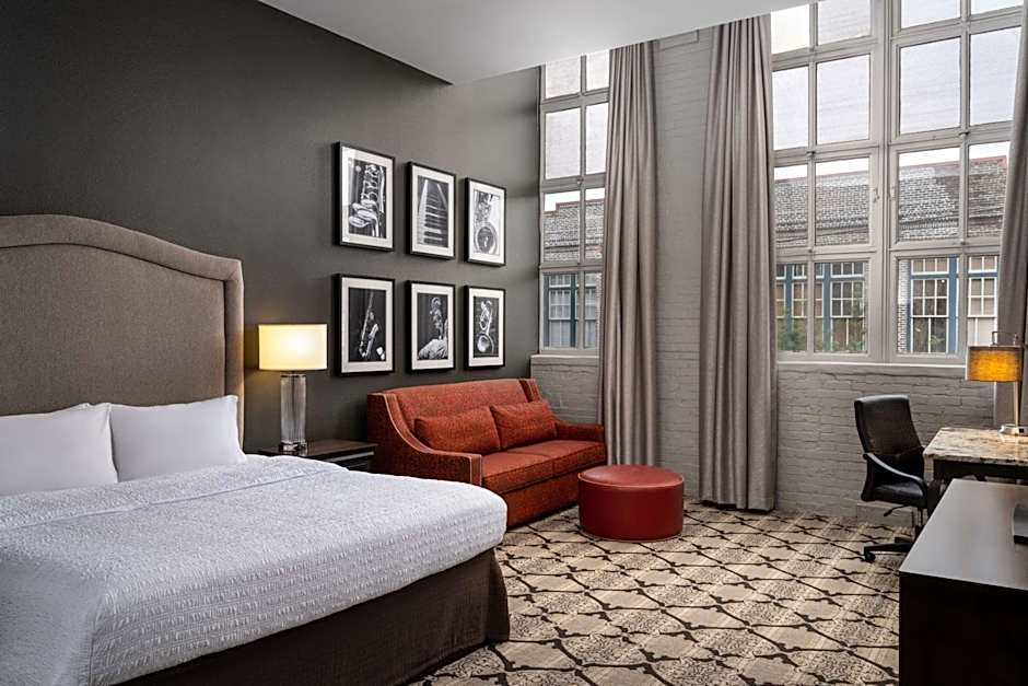 Hampton Inn By Hilton & Suites New Orleans-Convention Center
