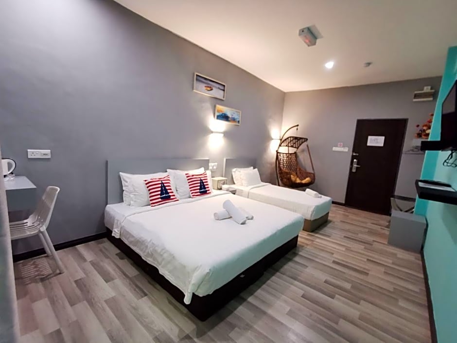 ang lee holiday stay