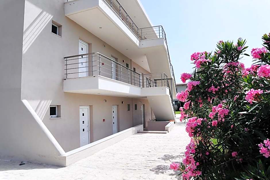 Hotel Sarti Beach