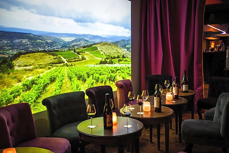 HÔTEL C SUITES chambres spacieuses