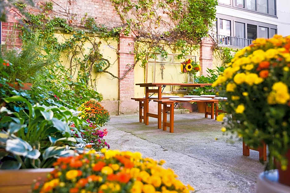 Old Town Hotel
