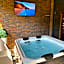 Emotion Apartments- Erlebnis Apartment mit privater Sauna und Whirlpool