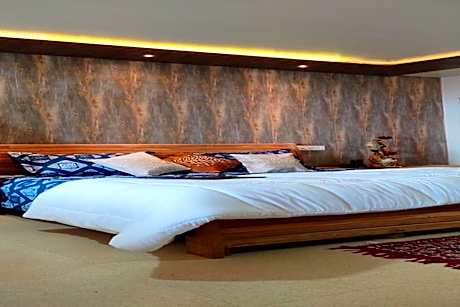 Shyamlatal Hilltop Homestay