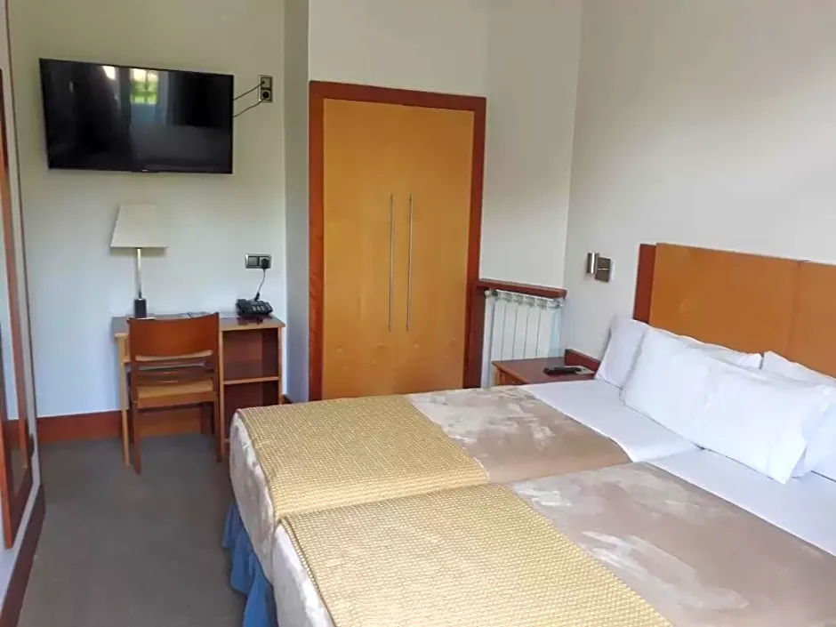 Hotel Mora by MIJ