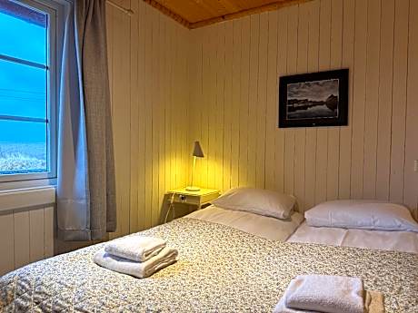 One-Bedroom Apartment with Sea View