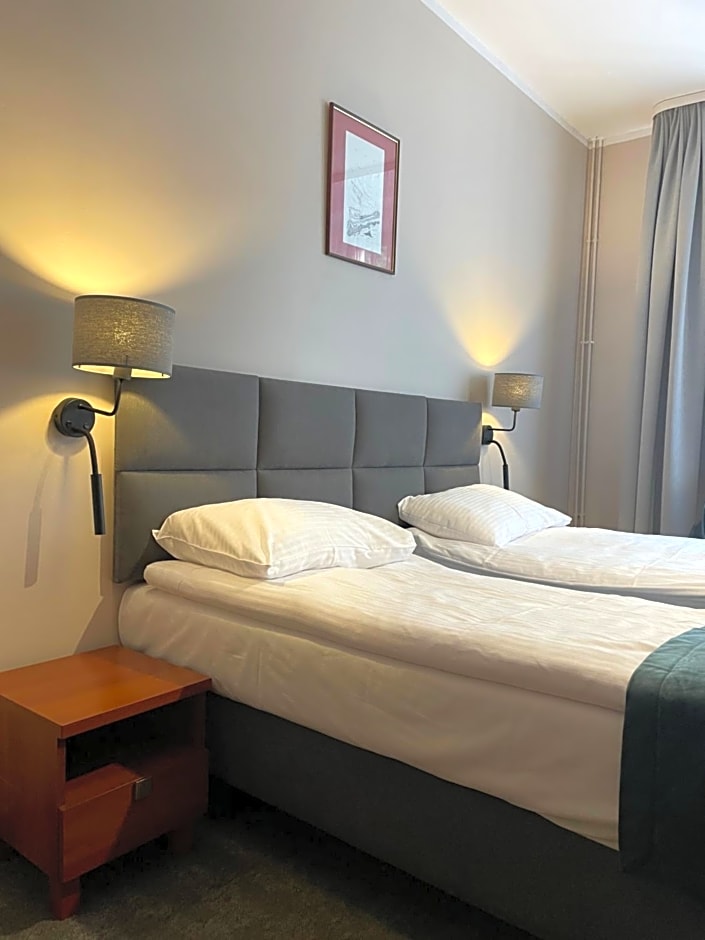 GórSKI SPA Karpacz I dawniej APOLLO