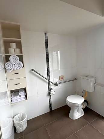 Twin Room - Disability Access