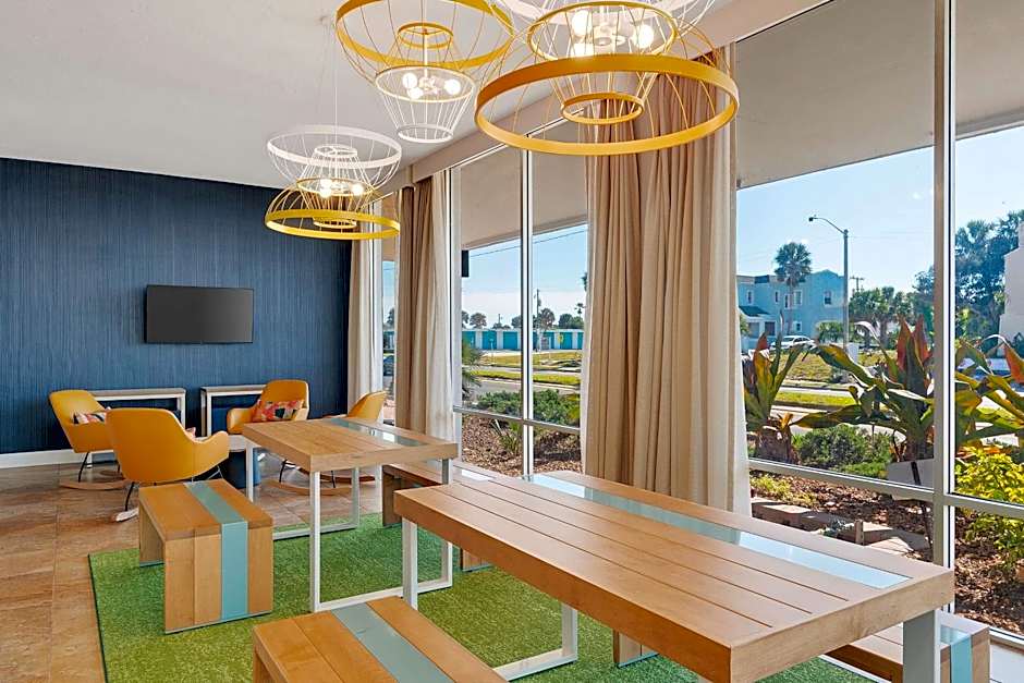 Spark by Hilton Ormond Beach Oceanfront