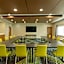 Holiday Inn Express & Suites Lindale – Tyler