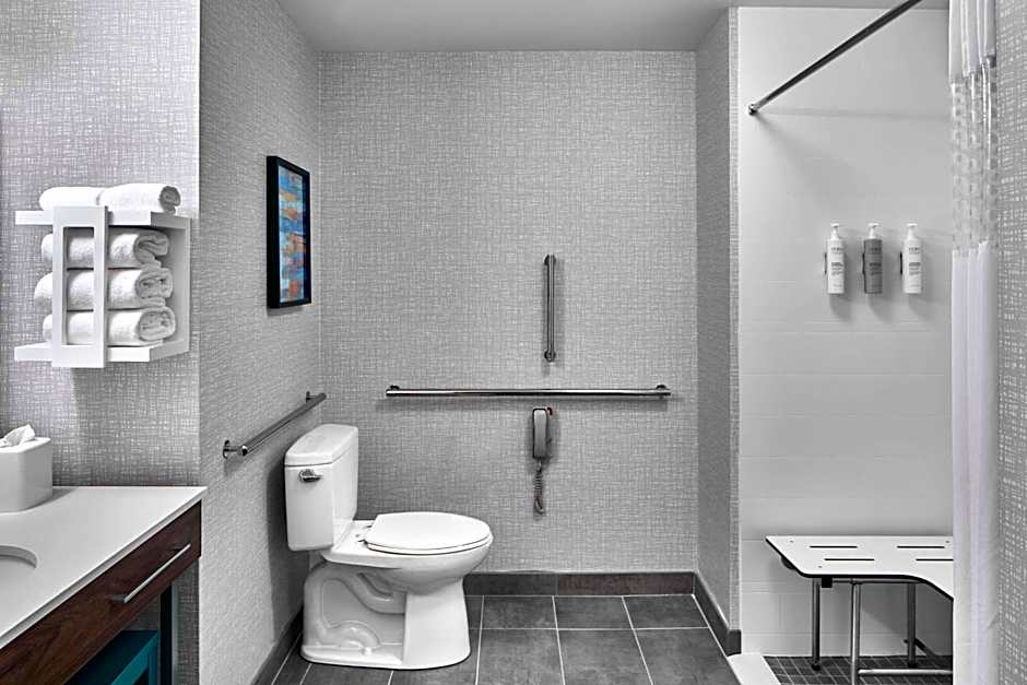 Hampton Inn By Hilton & Suites Saratoga Springs Downtown