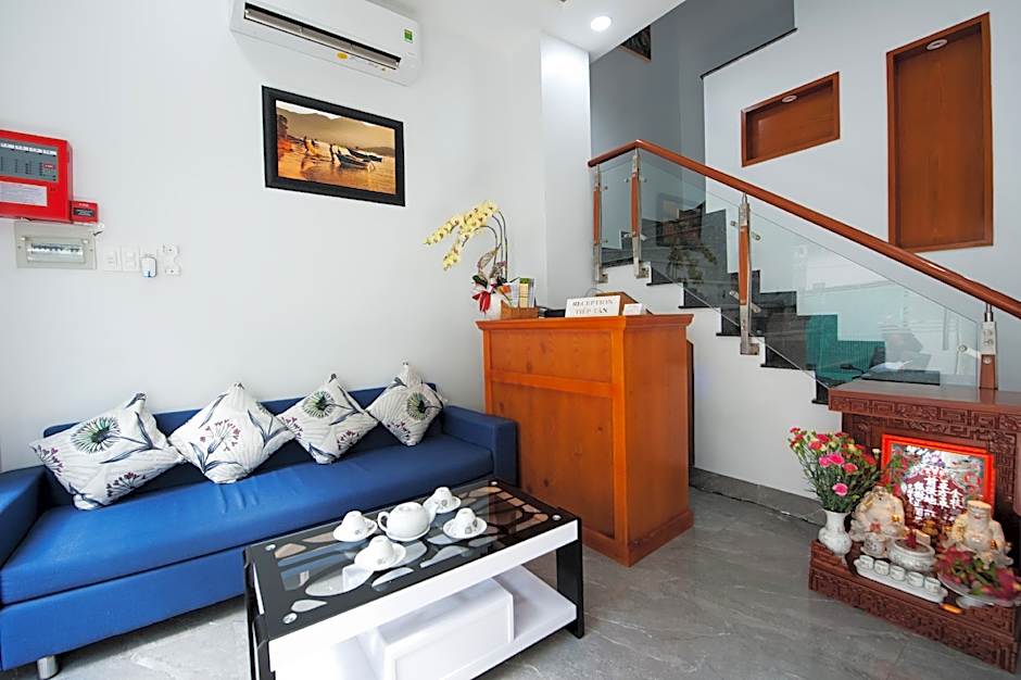 The white guest house
