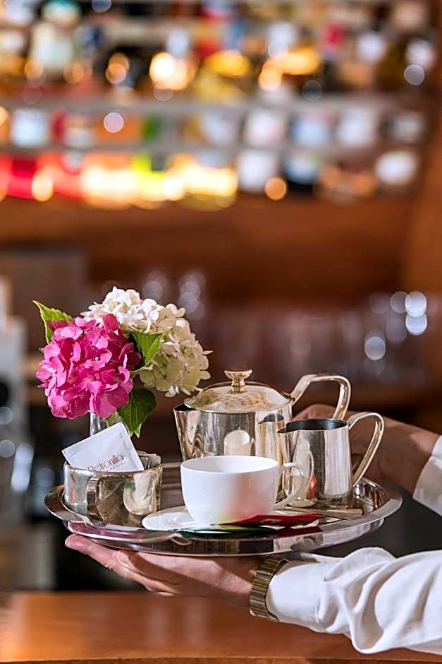 Petronilla - Hotel In Bergamo