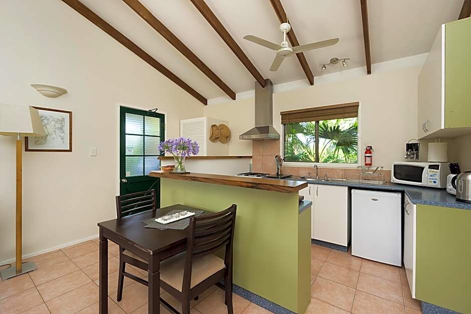 Hillcrest Mountain View Retreat