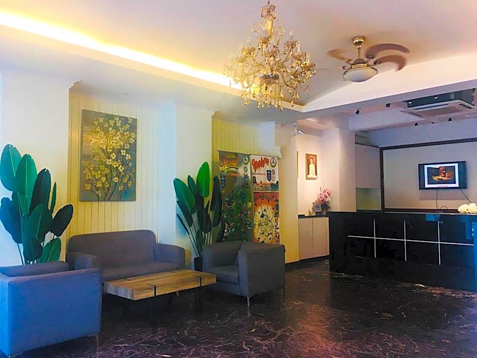 D Eastern Hotel