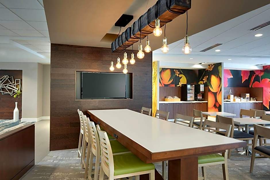 Fairfield Inn & Suites by Marriott Springfield North