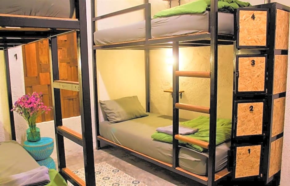 Supermoon Cozy Hostel