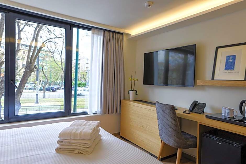 Urban Frame Acropolis