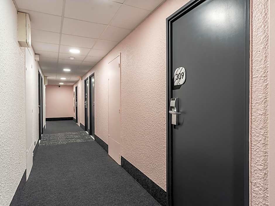 B&B HOTEL Marseille Prado Parc des Expositions