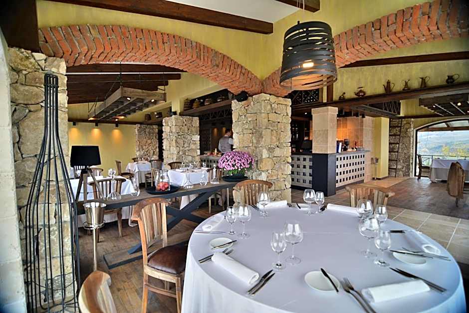 AYA Estate Relais & Chateaux