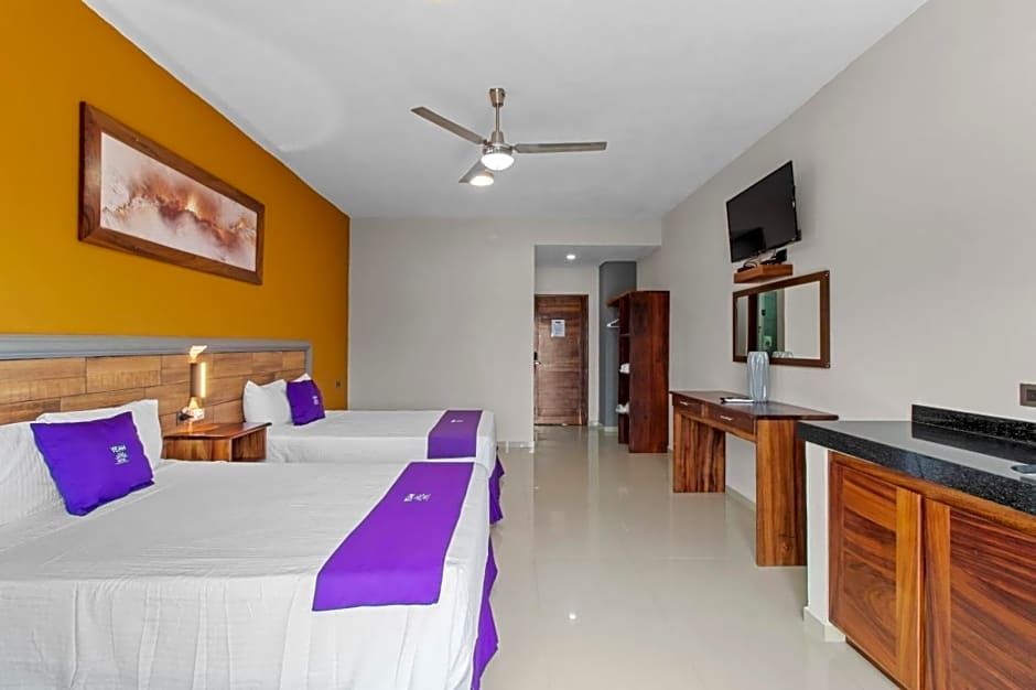 Hotel Yeah Rincón de Guayabitos