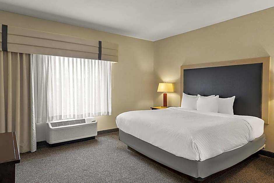 Cambria Hotel Columbus - Polaris