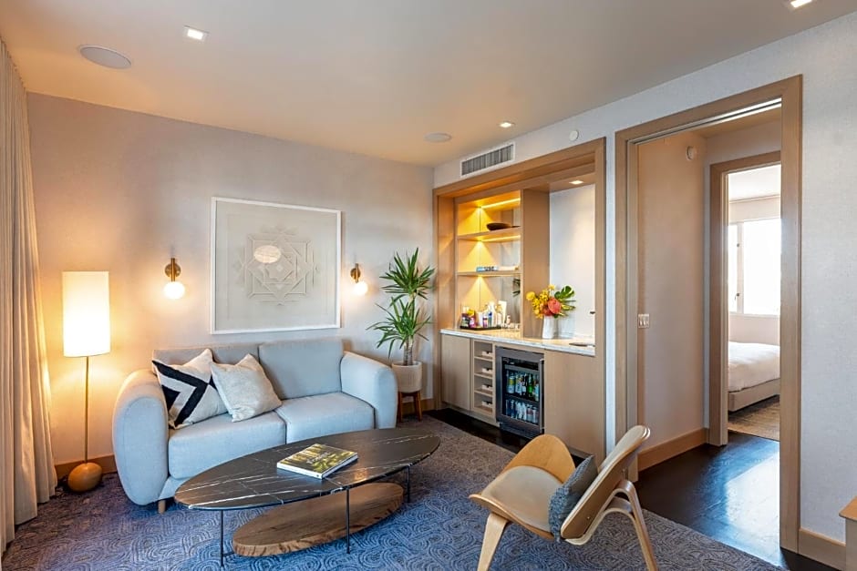 Kimpton Hotel Wilshire By IHG