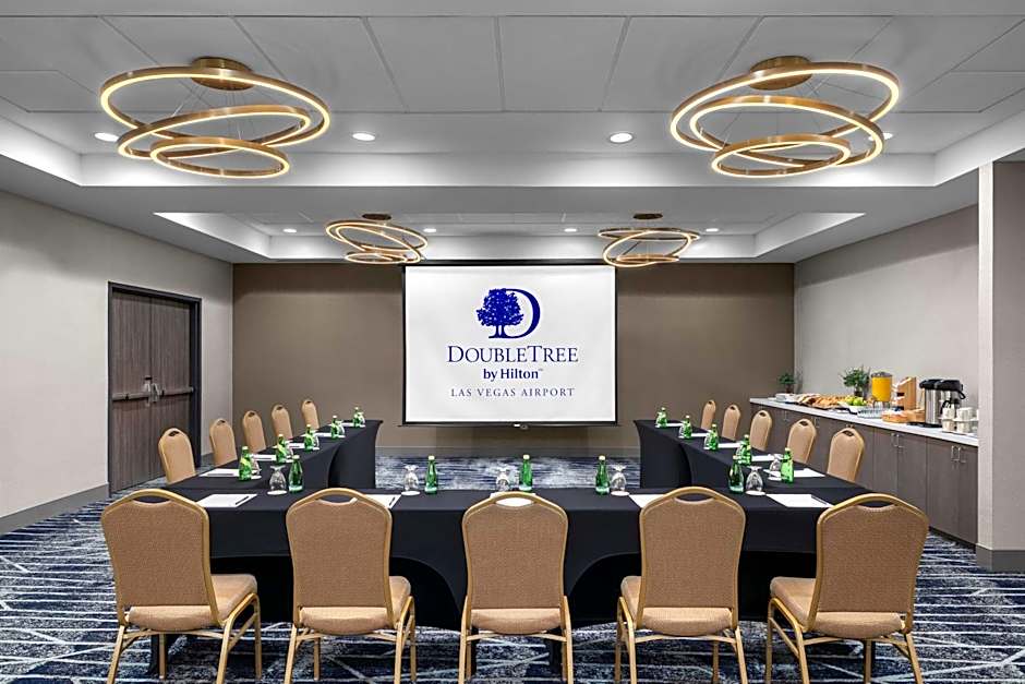 DoubleTree By Hilton Club Las Vegas Airport