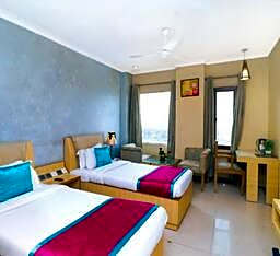 Hotel Rajshree