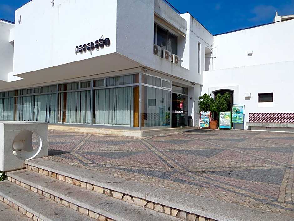 Albufeira Jardim by Umbral