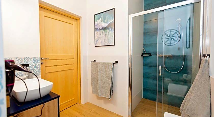 Winiec Family Houses